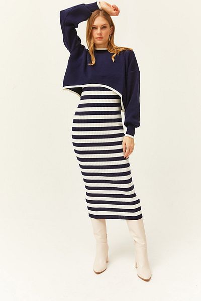 Olalook Women's Navy Blue Top Sweater Bottom Dress Knitwear Set TKM-19000237