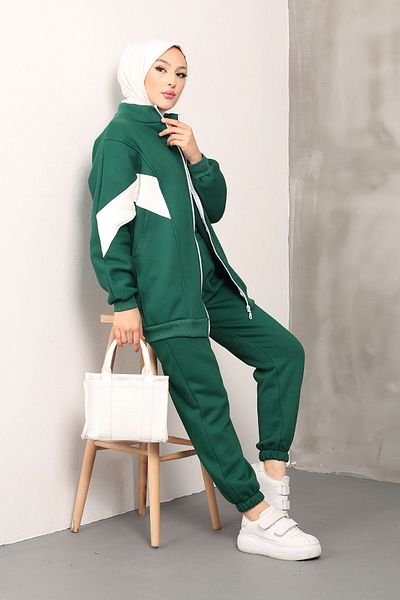 Green clearance sweatsuit womens