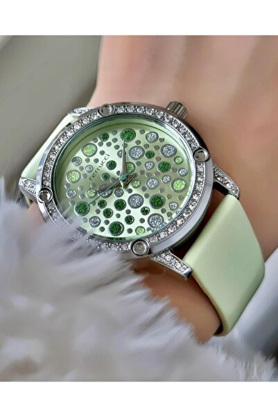 Ferrucci ساعة يد نسائية من الجلد