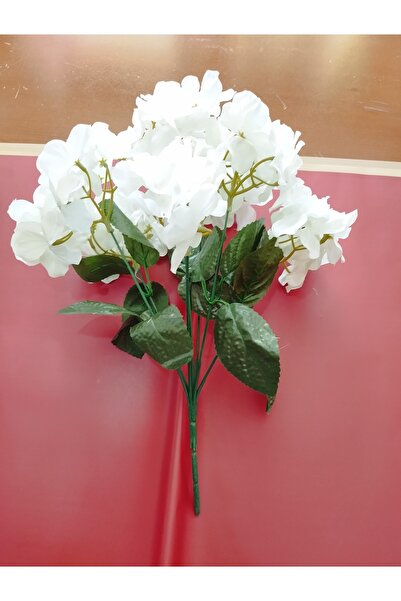 PEARSTORE Η ανθοδέσμη με 7 κλαδιά από λευκά λουλούδια μπορεί να σας κάνει πολ...