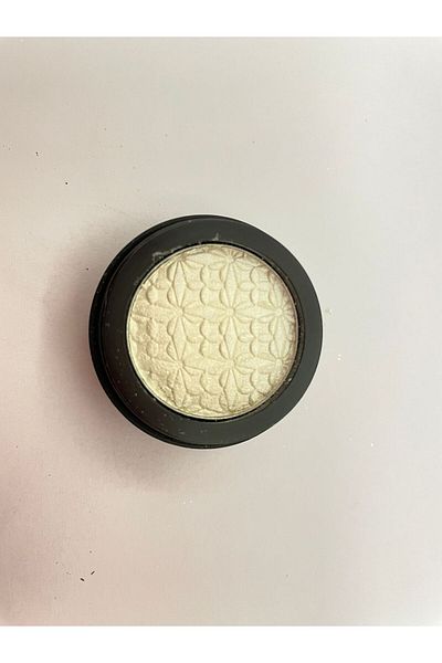 LA SPLASH ILLUMINATING ILLUMINATING EYE FARI HIGHLIGHTER -19201 WEDDING BELLS