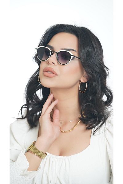 TomyHelf Women's Sunglasses Oval White Frame Black Glass