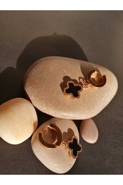 Çelik Model Black Earrings