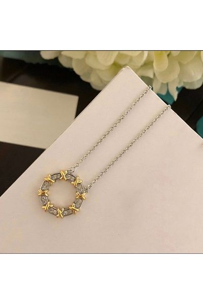 Vitastyle قلادة من الفولاذ XOXO بحجر الزركون