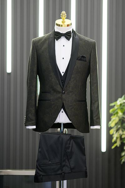 AKÇAYLAR Slimfit Tuxedo Suit with Shawl Collar Vest and Bow Tie Paisley Patterned Trousers Combination
