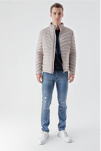 AKÇAYLAR Slimfit Καπιτονέ παλτό με φερμουάρ που κλείνει με γιακά και πλαϊνή τσέπη με φερμουάρ
