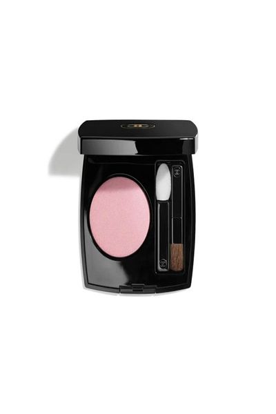 Chanel Matte Velvety Eyeshadow with Shiny Finishes and Metallic Tones