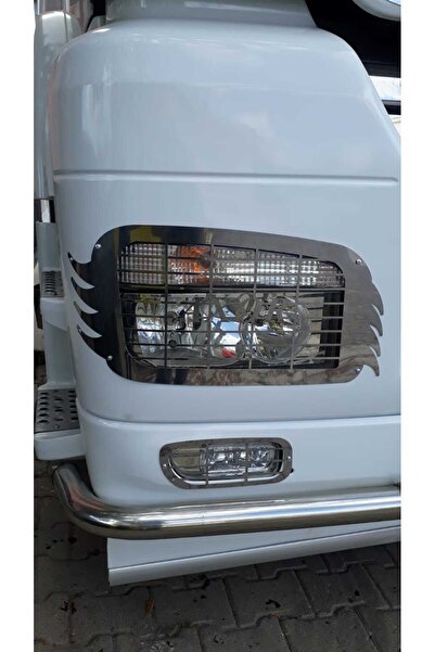 AHMET OTOMOTİV MERCEDES AXOR KUYRUKLU FAR+SİS KROMLARI 4 PARÇA