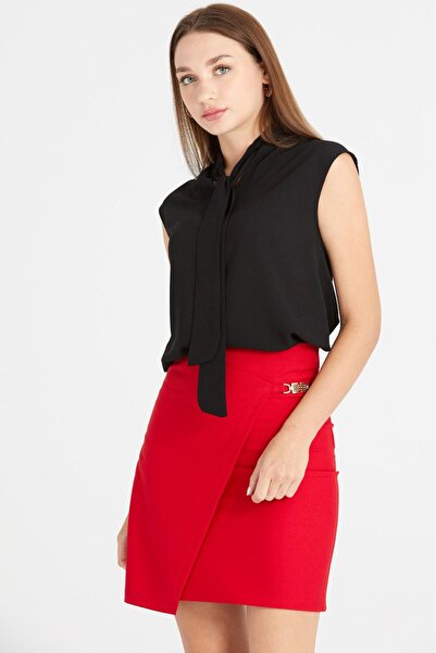 BUTAMY AKSESUARLI KIRMIZI ETEK