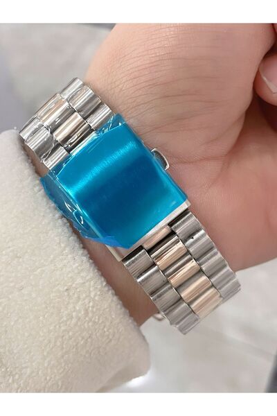 LOOQ Luxury Men's Wristwatch with Calendar