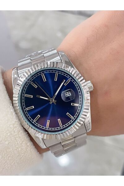 LOOQ Luxury Men's Wristwatch with Calendar