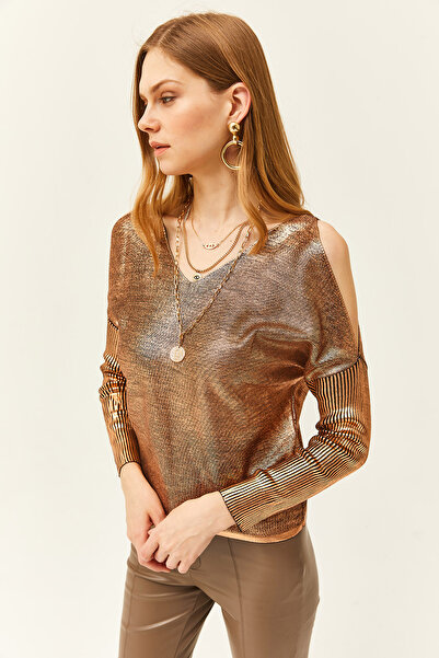 Olalook Kadın Bronz Omuz Dekolteli Ön Arka Metalik Triko Kazak KZK-19000756