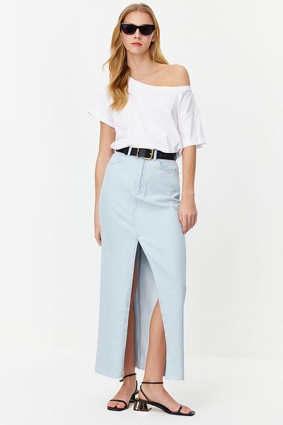 Trendyol Collection Світло-блакитна джинсова спідниця максі з високою талією і розрізами TWOSS24ET00014