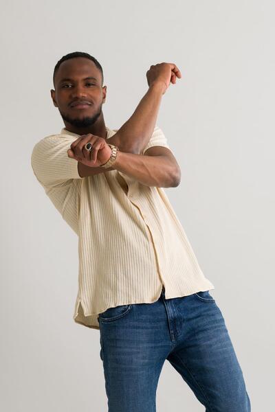 AKÇAYLAR Ανδρικό πλεκτό πουκάμισο Slimfit κοντομάνικο καλοκαιρινό Lycra ριγέ