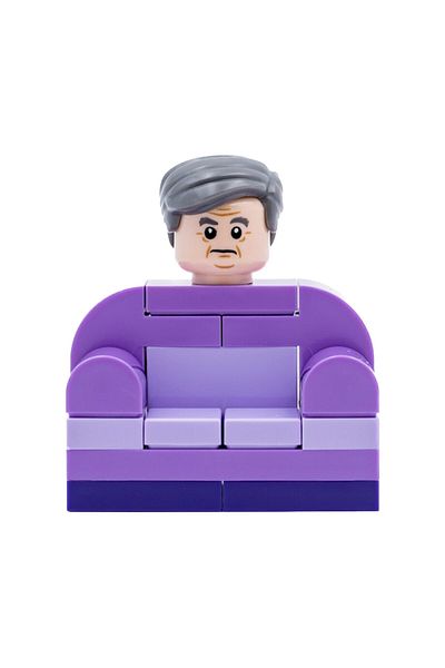 LEGO Micro Constructions - Harry Potter (Day 16) - Armchair Horace
