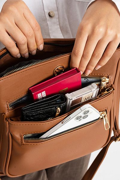 Lifonbag Geantă de umăr cu curea încrucișată reglabilă pentru femei, cu patru buzunare