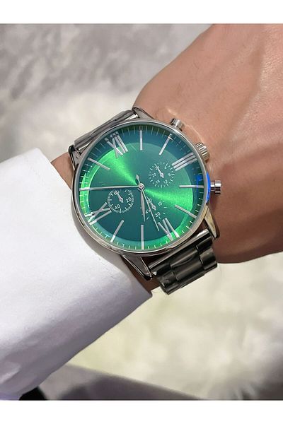LOOQ Roman Numeral Men's Clock
