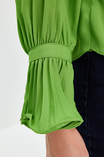 Trendyol Collection Khaki szőtt ing spanyol ujjú részletekkel - normál szabású TWOAW22GO0487