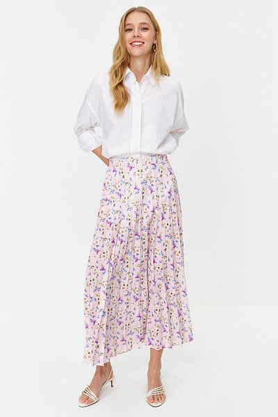 Trendyol Modest Plissierter Webrock mit Puderblumenmuster und elastischem Bund TCTSS23EE00018
