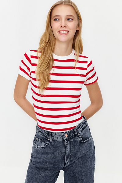 Trendyol Collection Rugalmas viszkózus szövet - piros csíkos blúz TWOSS24BZ00296