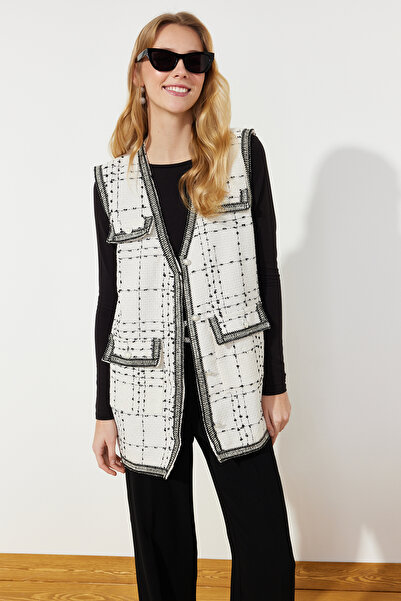 Trendyol Modest White Pocket Detailed Tweed Woven Vest TCTAW24YE00000
