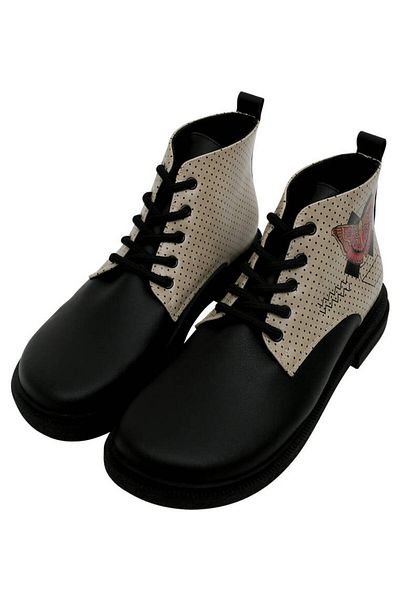 Dogo Γυναικεία Vegan Δερμάτινα Μαύρα Μποτάκια - Minima Butterfly Design