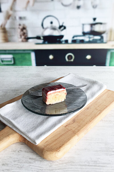 Sunu Organic Line Siyah Desenli Cam Tabak-19,5 cm