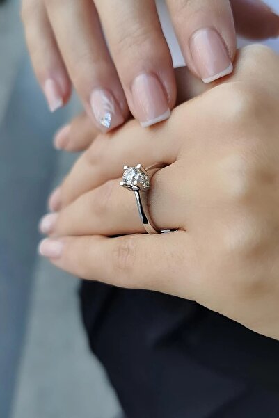 Utku Kuyumculuk 18 AYAR 0,51 CT G VS TEKTAŞ PIRLANTA YÜZÜK