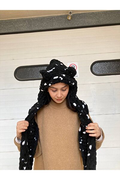 Moda Biçer Hand Knitted Polka Dot Scarf and Beret Together