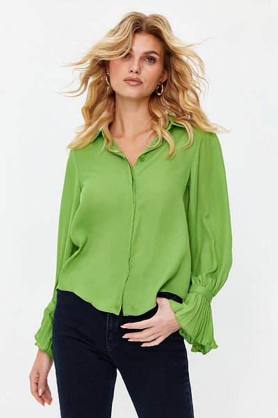 Trendyol Collection Khakifarbenes gewebtes Hemd mit spanischem Ärmeldetail - Regular Fit TWOAW22GO0487
