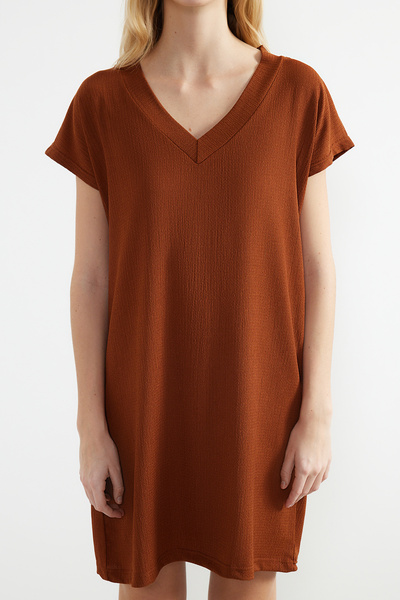 Trendyol Collection Tile Wrap/Textured V-Neck Shift/Plain Knitted Mini Dress TWOSS24EL00404