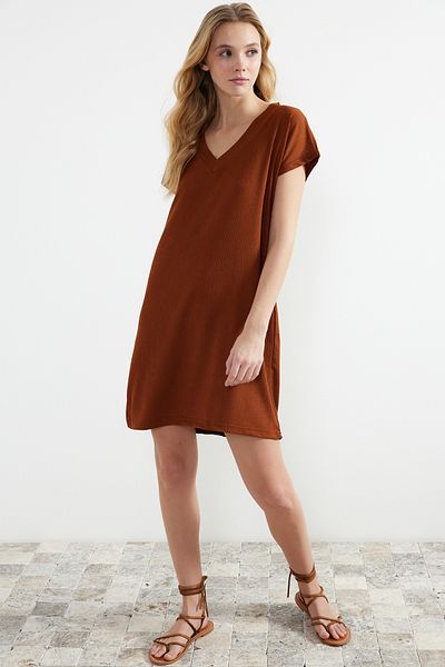 Trendyol Collection Περιτύλιγμα πλακιδίων/Συφή V-Neck Shift/Μίνι φόρεμα απλό πλεκτό TWOSS24EL00404