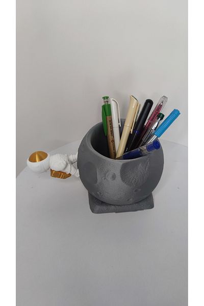 GİZZSTORE HOME Astronaut Decorative Figurine Bowl and Decorative Pen Holder Table Home Office Decor