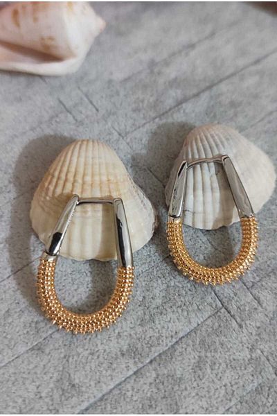 HKN AVM ACCESSORİES New Season Shiny Jewelled Oval Gold Earrings