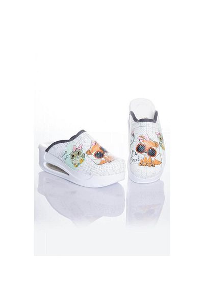 Dr. Mitra Air Sole Doctor Nurse Hospital Cook Slippers Patterned