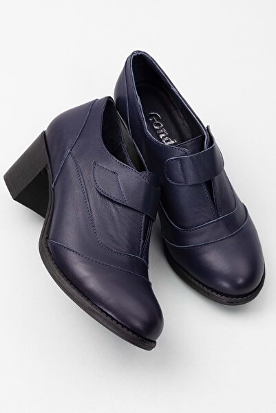 Gondol Kadın Hakiki Deri Rahat Topuklu Ayakkabı Anl.7092