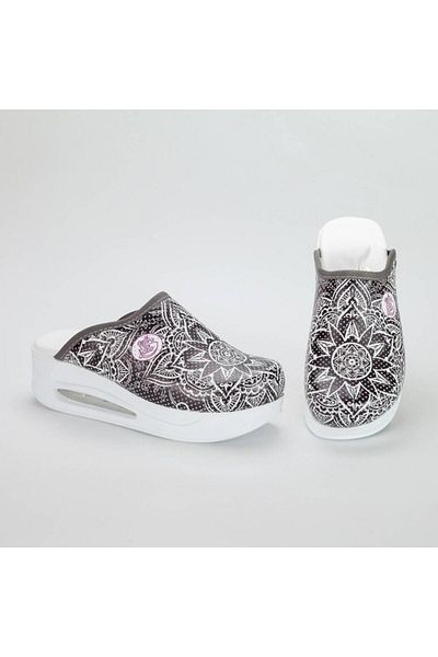 Dr. Mitra Patterned Slippers