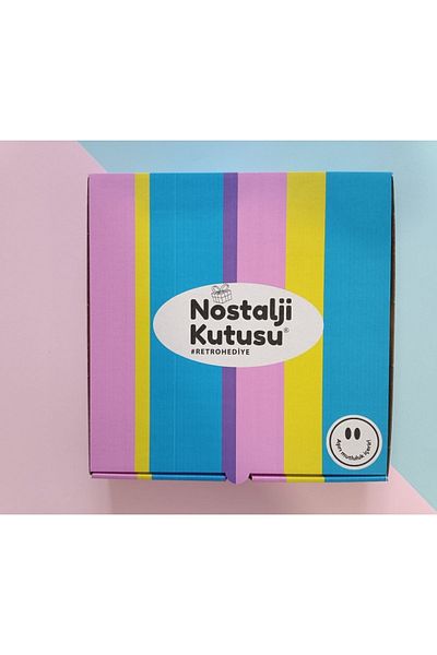 Nostalji Kutusu 19 Pieces Nostalgic Flavors and Nineties Snacks Gift Box