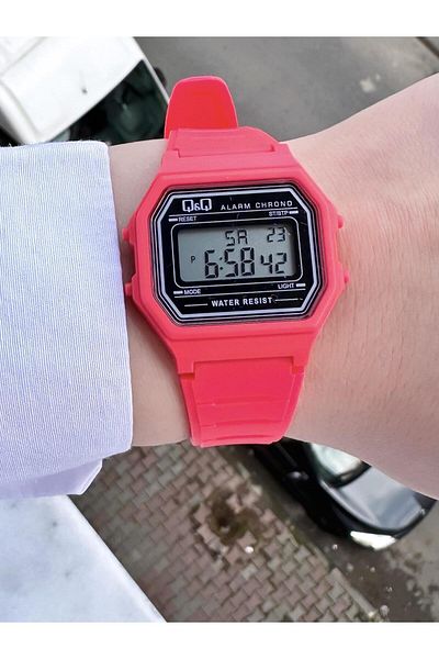 Q&Q Vintage Digital Women's Plastic Cord Wristwatch