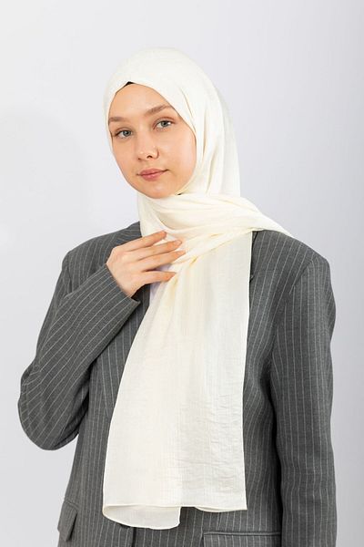 hijabchi Σατέν Σαλιάρα