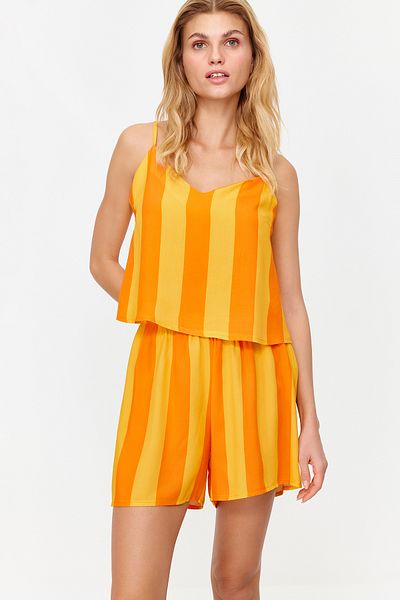 Trendyol Collection Viskóz szőtt pizsama szett narancssárga csíkokkal és szalagokkal THMSS23PT00225