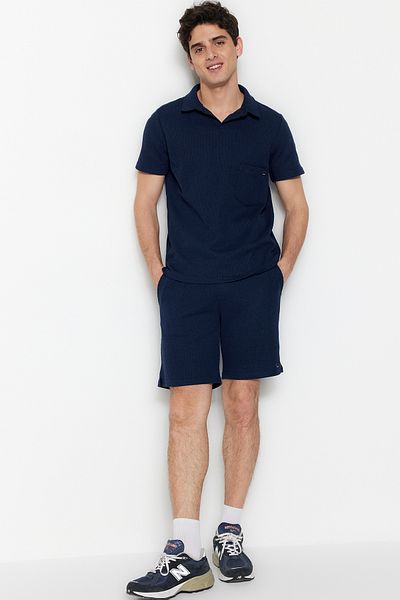 Trendyol Collection Σετ αθλητικής φόρμας με ανάγλυφη υφή Navy Blue Polo Collar - Regular Cut TMNSS23EM00003