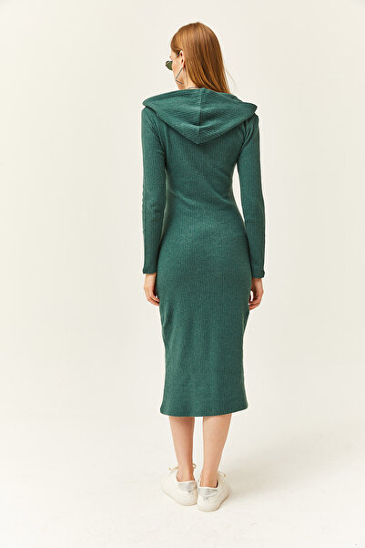 Olalook Dámské zelené šaty se zipem, kapucí a tlustými žebrovanými midi šaty Elb- 19002028