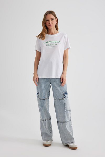 DeFacto T-Shirt mit Rundhalsausschnitt und normaler Passform, bedruckt, C2582ax24sm