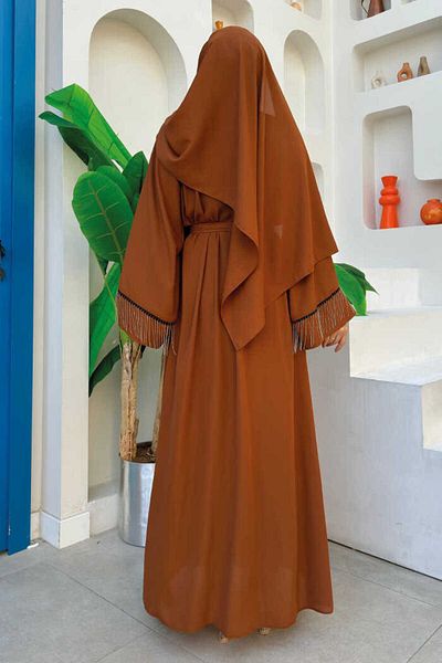Bym Fashion Детайлен шал с верижка с пискюл Abaya 7887 Светлокафяв