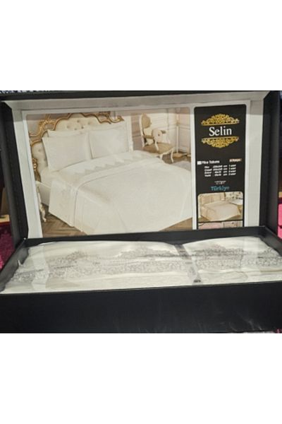 ZESA HOME Комплект от пике SELIN с кутия за зестра от френска дантела - 6 части