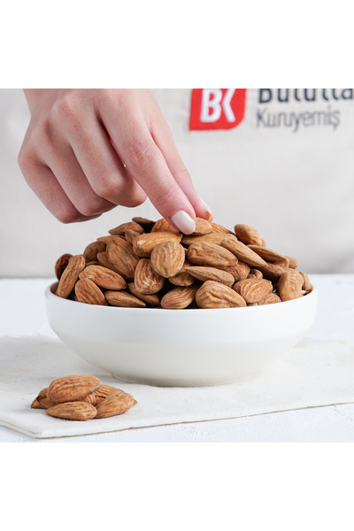 BULUTLAR KURUYEMİŞ Badem Içi Kavrulmuş (KG) 500 Gr-tuzlu