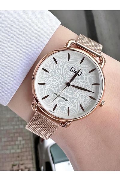 Q&Q Women's Wicker Cord Wristwatch