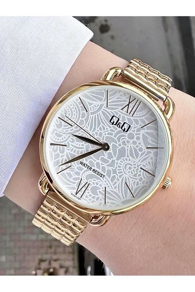 Q&Q Women's Metal Band Wristwatch