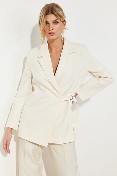 Trendyol Collection Stone Woven Accessoire Detaillierte reguläre Blazerjacke TWOSS24BC00012